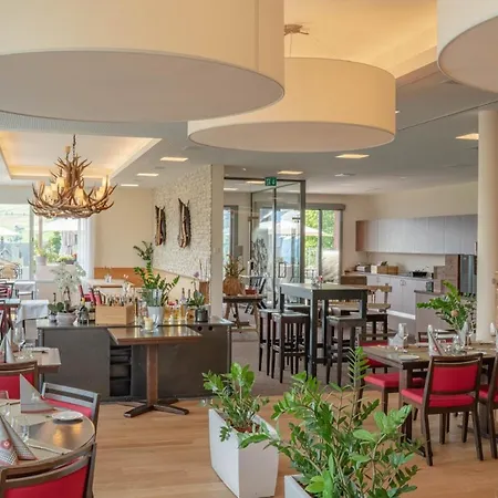 Rossli Hotel